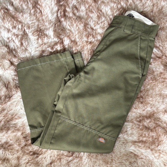 Dickies Women’s Khaki Green Chinos - Picture 1 of 9